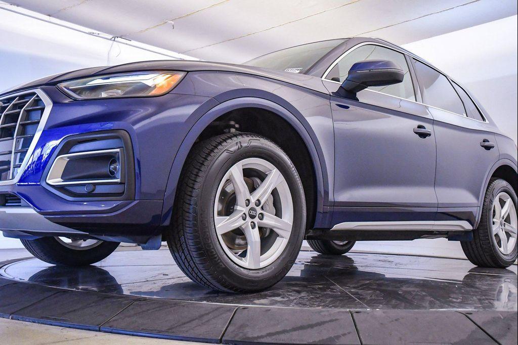 used 2021 Audi Q5 car, priced at $27,737