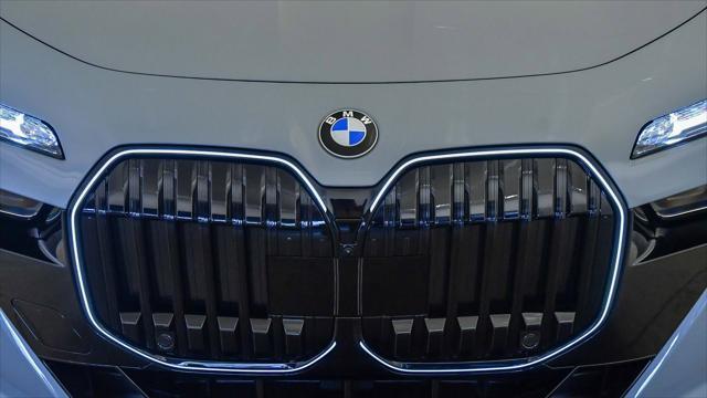 new 2025 BMW 760 car, priced at $128,260