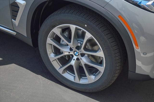 new 2025 BMW X5 car, priced at $67,575