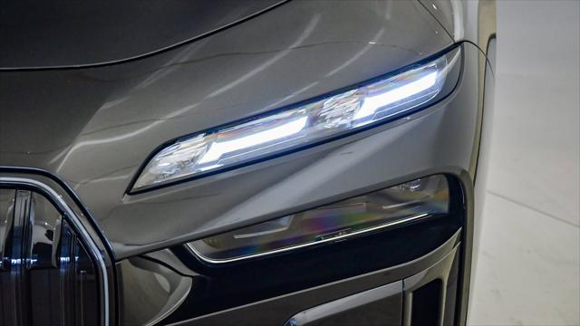 new 2025 BMW 760 car, priced at $127,125