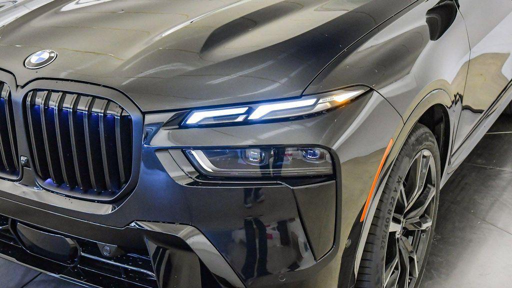 new 2026 BMW X7 car, priced at $98,225