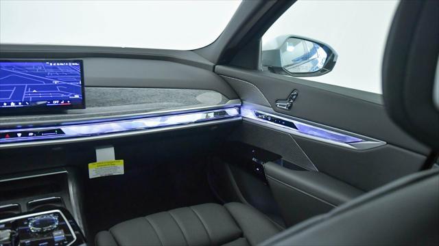new 2025 BMW 760 car, priced at $124,225