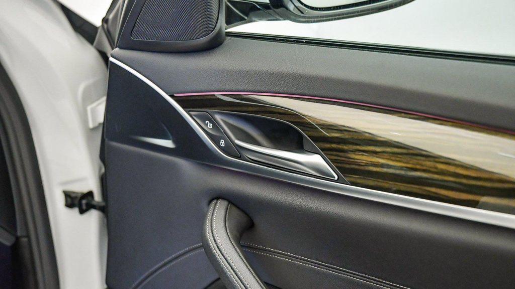 used 2022 BMW 540 car, priced at $43,499