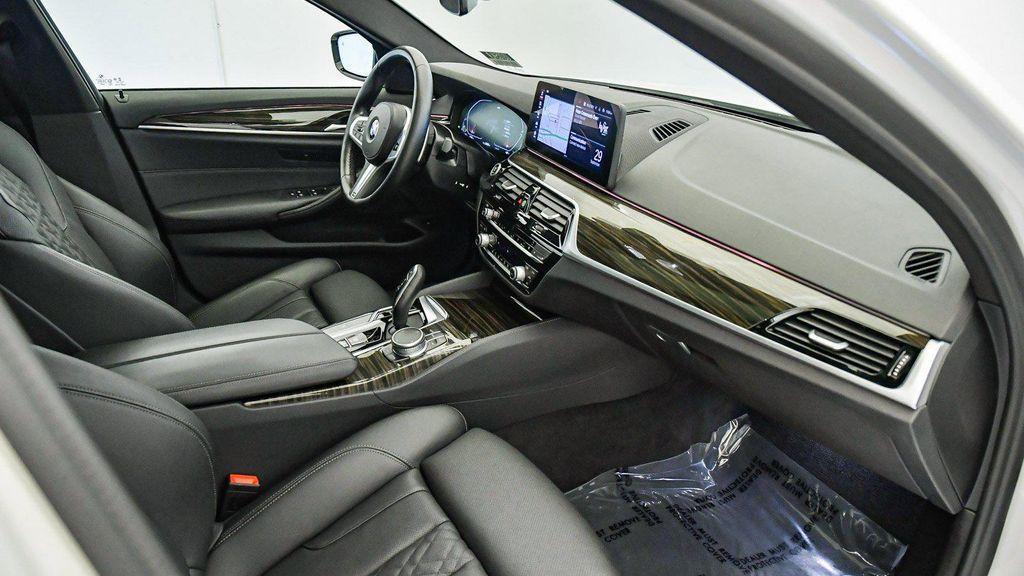 used 2022 BMW 540 car, priced at $43,499