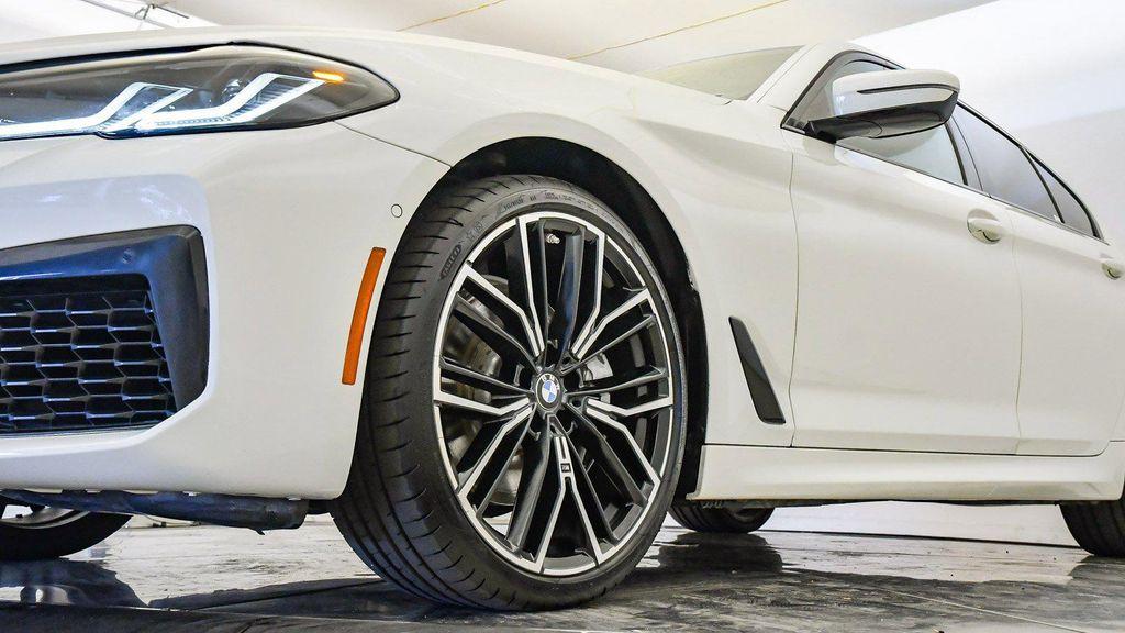 used 2022 BMW 540 car, priced at $43,499