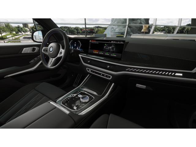 new 2026 BMW X7 car, priced at $126,495