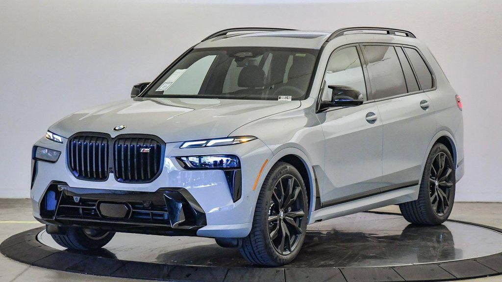 new 2026 BMW X7 car, priced at $118,425