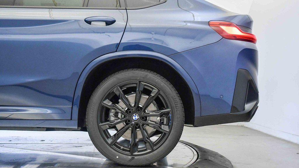 new 2025 BMW X4 car, priced at $62,975
