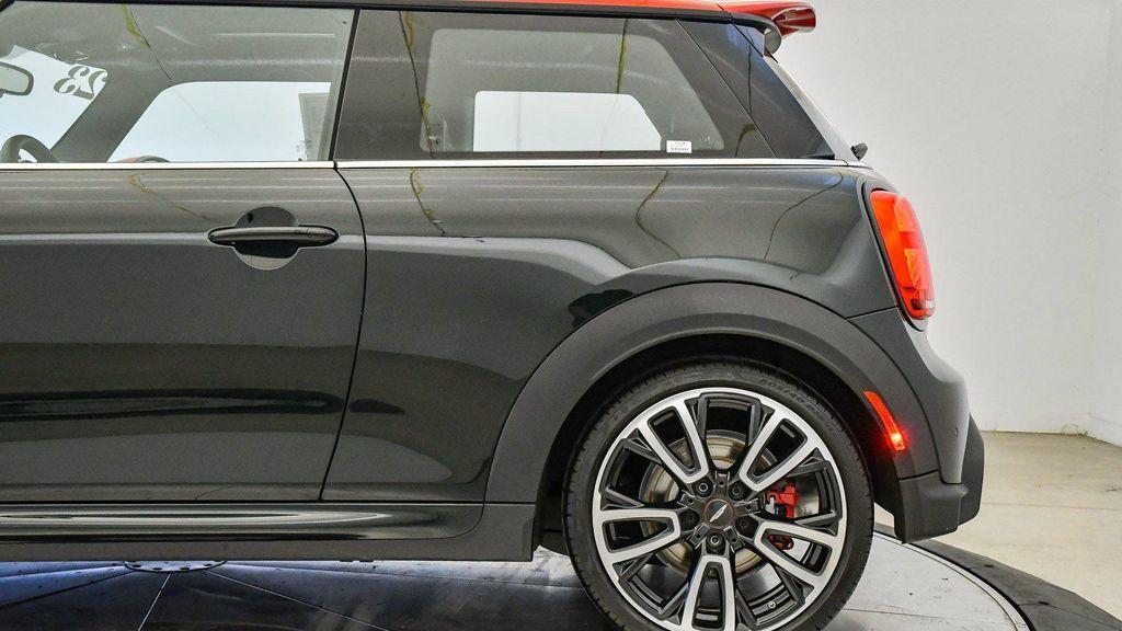 used 2023 MINI Hardtop car, priced at $34,299