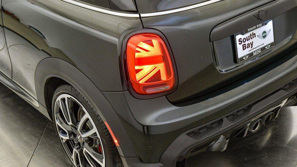 used 2023 MINI Hardtop car, priced at $34,299