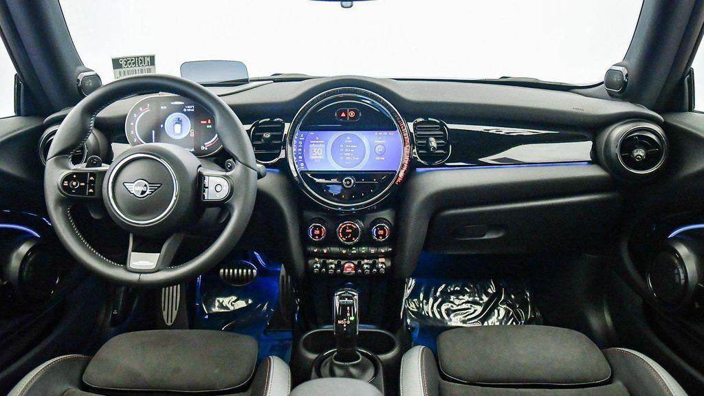 used 2023 MINI Hardtop car, priced at $34,299