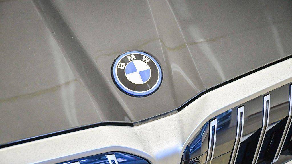 new 2025 BMW i5 car, priced at $76,375