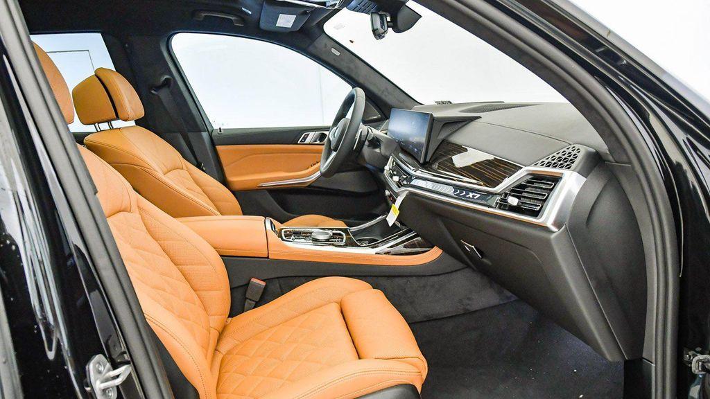 new 2026 BMW X7 car, priced at $94,525