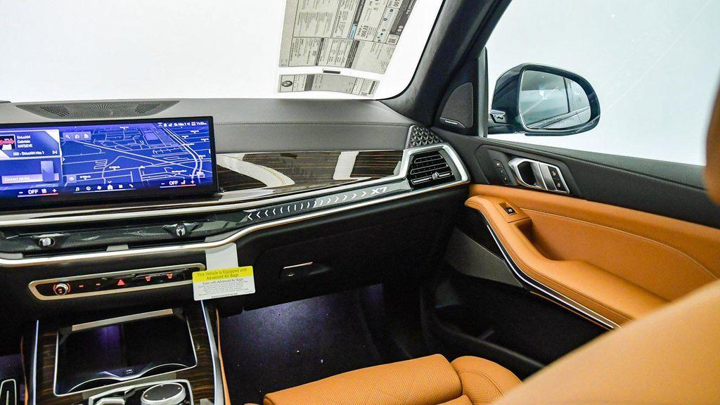 new 2026 BMW X7 car, priced at $94,525