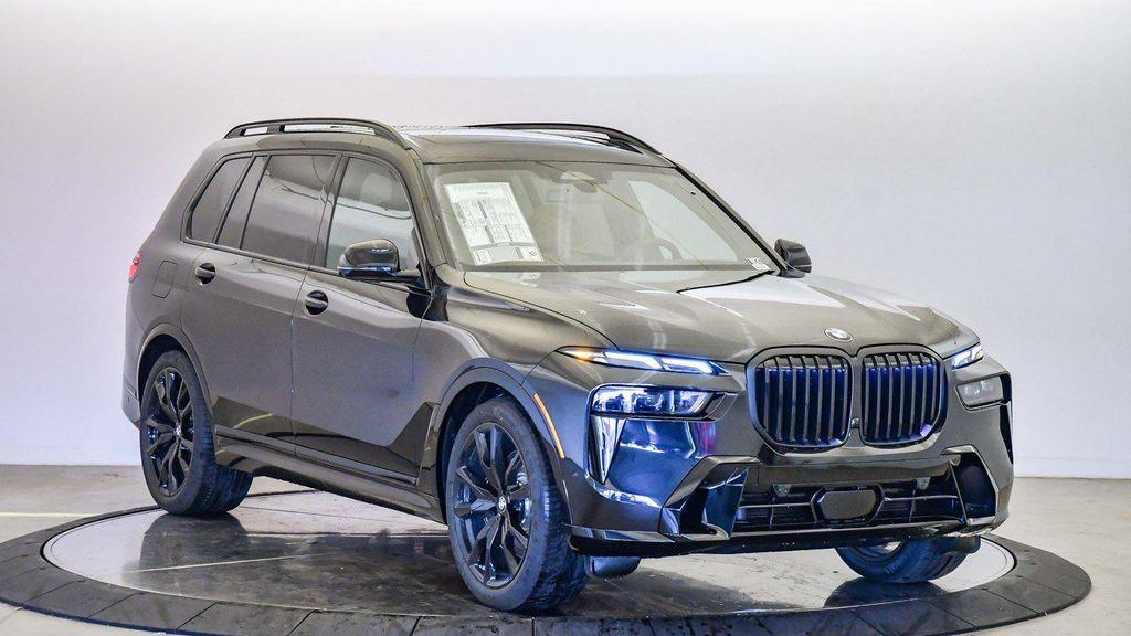 new 2026 BMW X7 car, priced at $94,525