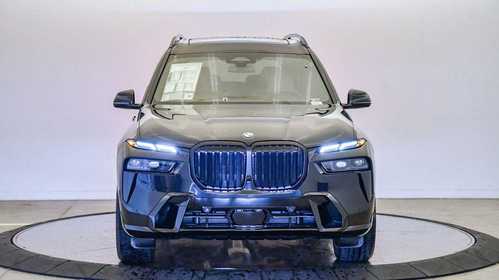 new 2026 BMW X7 car, priced at $94,525