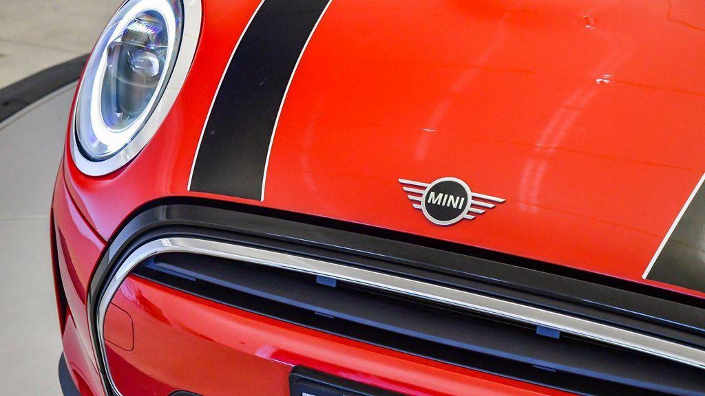 used 2023 MINI Hardtop car, priced at $23,777