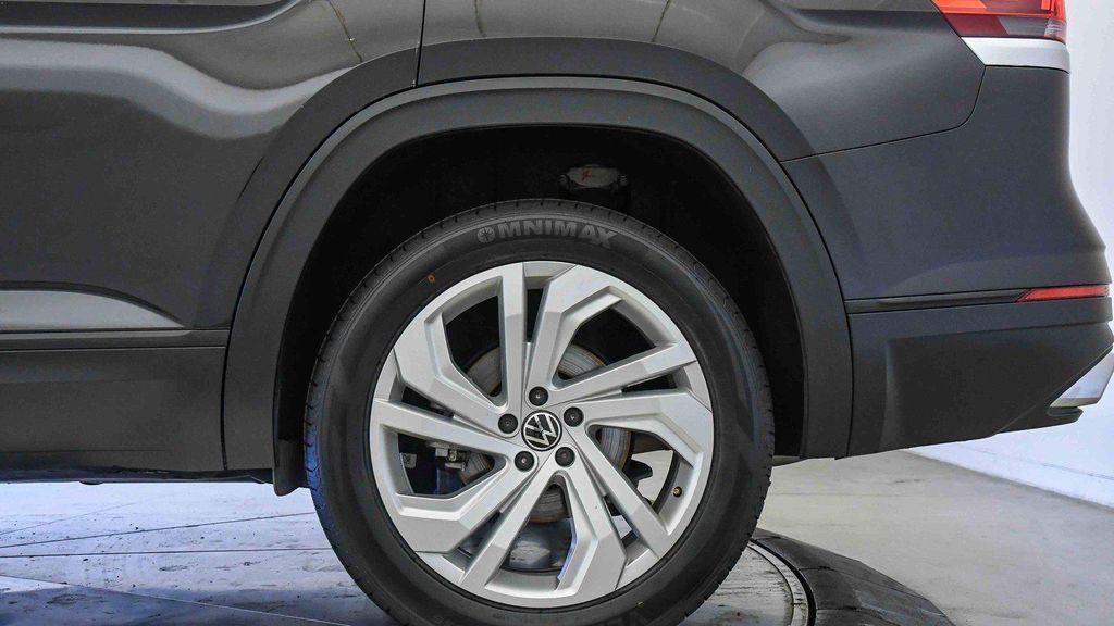 used 2021 Volkswagen Atlas car, priced at $19,475