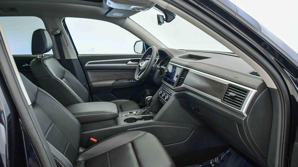 used 2021 Volkswagen Atlas car, priced at $19,475