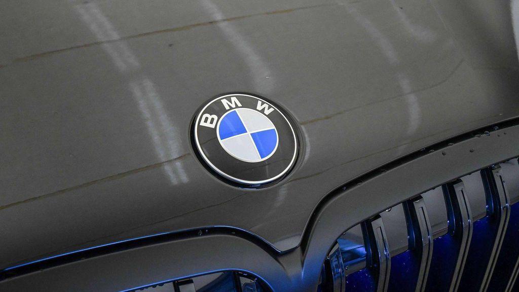 new 2026 BMW X7 car, priced at $94,725