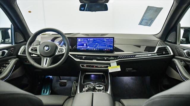 new 2026 BMW X7 car, priced at $120,425