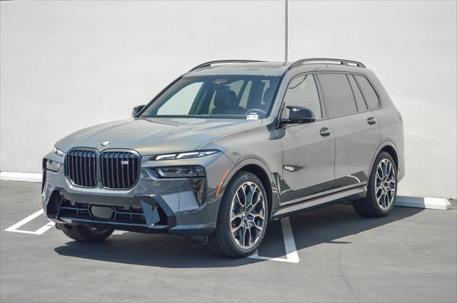 new 2025 BMW X7 car, priced at $116,605