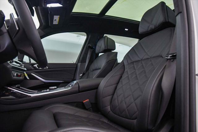 new 2026 BMW X7 car, priced at $94,225