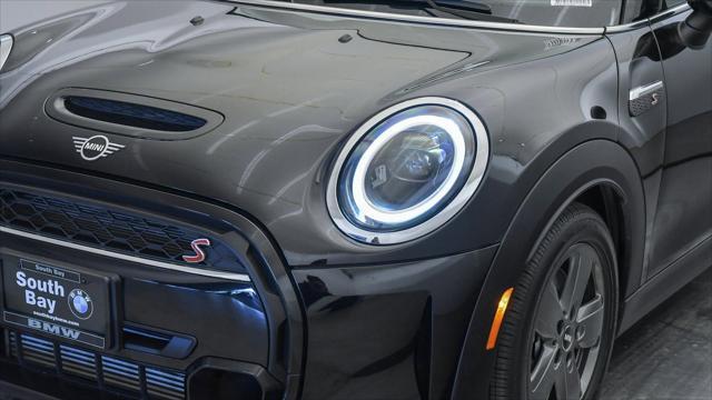 used 2022 MINI Hardtop car, priced at $24,099