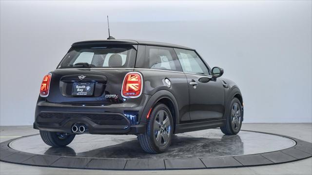 used 2022 MINI Hardtop car, priced at $24,099
