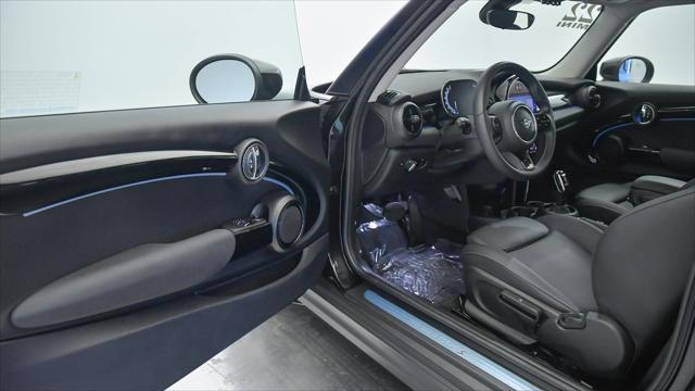 used 2022 MINI Hardtop car, priced at $24,099