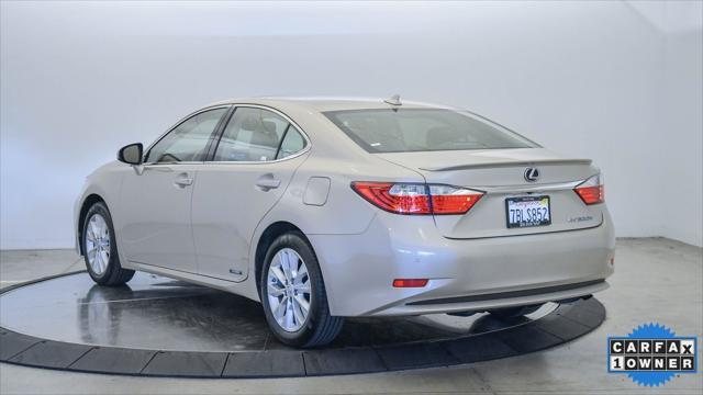 used 2013 Lexus ES 300h car, priced at $17,299