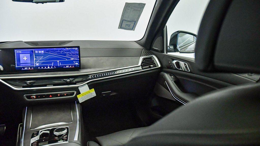 new 2026 BMW X7 car, priced at $96,425