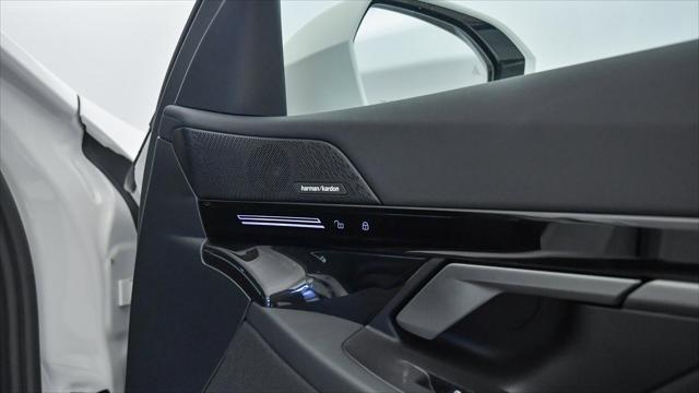 new 2025 BMW 530 car, priced at $62,470