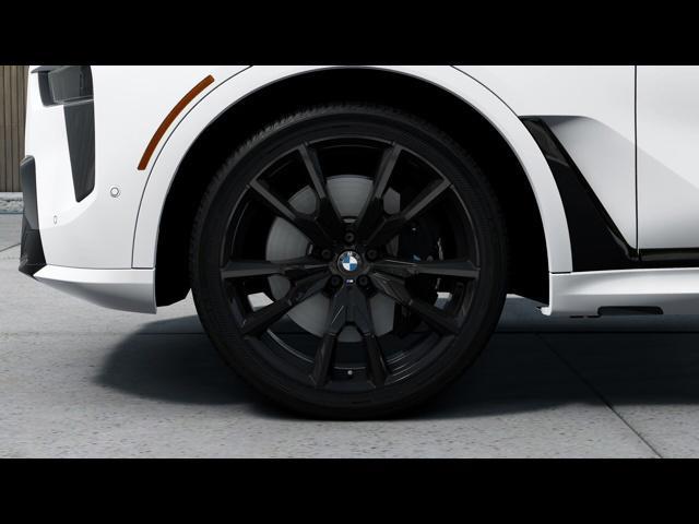 new 2025 BMW X7 car, priced at $90,325