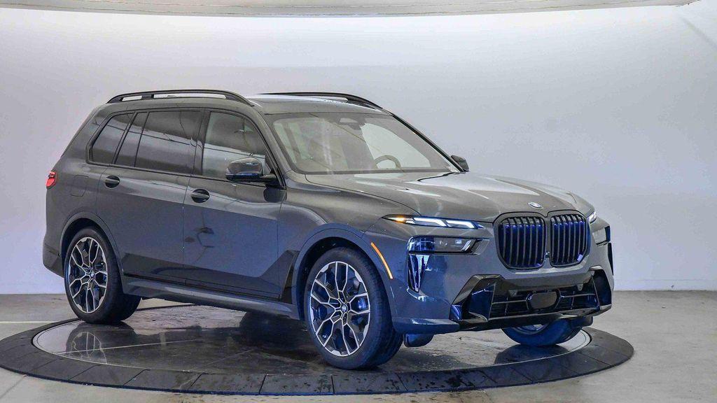 new 2026 BMW X7 car, priced at $95,875