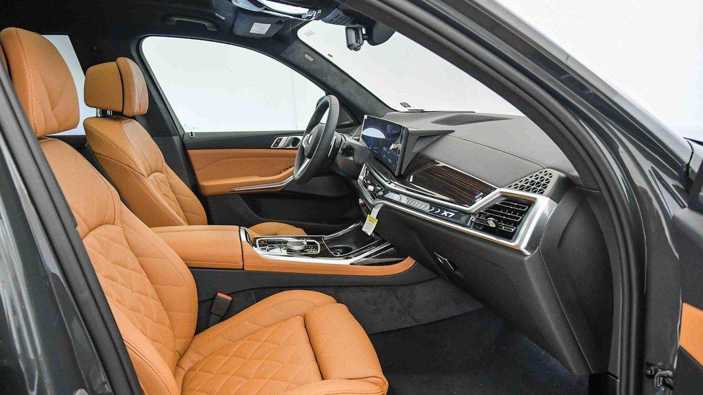 new 2026 BMW X7 car, priced at $95,875