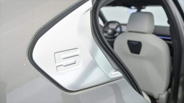 new 2025 BMW 530 car, priced at $62,375