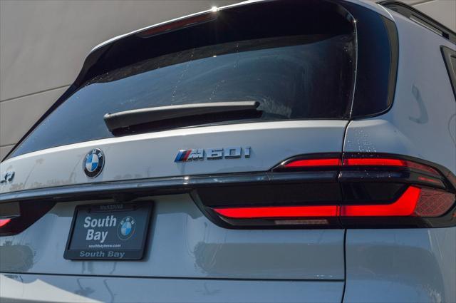 new 2025 BMW X7 car, priced at $115,675