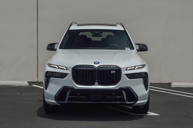 new 2025 BMW X7 car, priced at $116,205