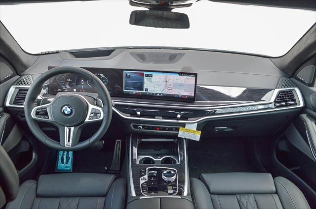 new 2025 BMW X7 car, priced at $116,205