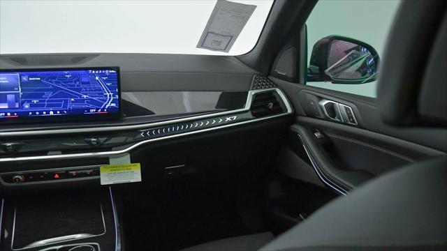 new 2025 BMW X7 car, priced at $88,564