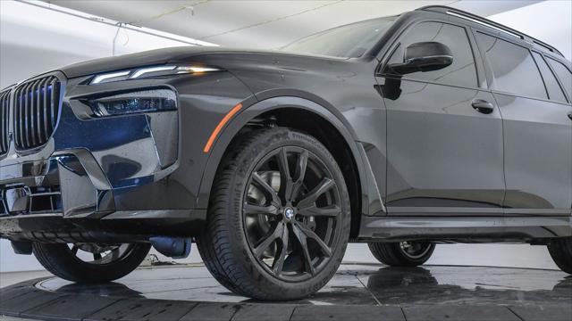 new 2025 BMW X7 car, priced at $88,564