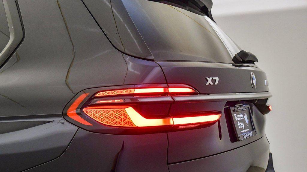 new 2026 BMW X7 car, priced at $116,775