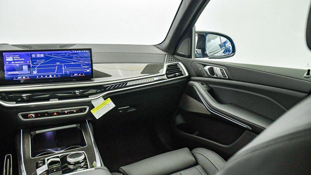 new 2026 BMW X7 car, priced at $116,775