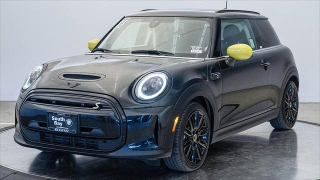 used 2024 MINI Hardtop car, priced at $24,999