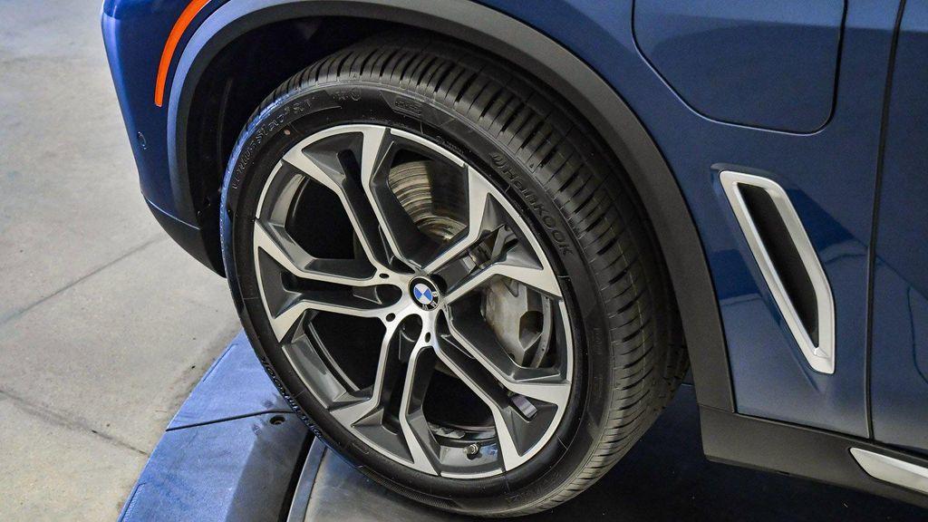 used 2021 BMW X5 PHEV car, priced at $43,417
