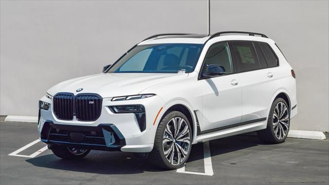 new 2025 BMW X7 car, priced at $116,205