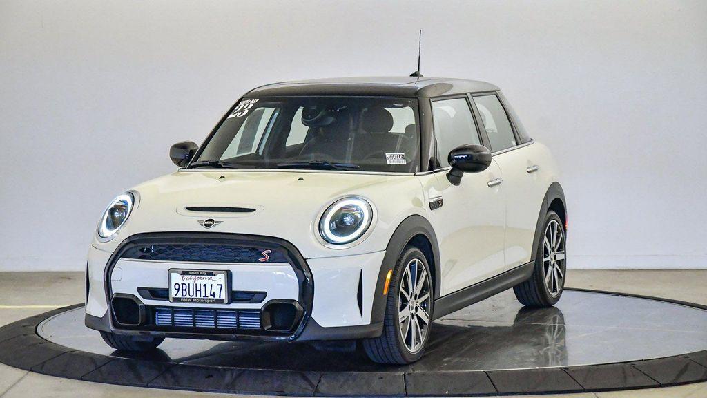 used 2023 MINI Hardtop car, priced at $25,999