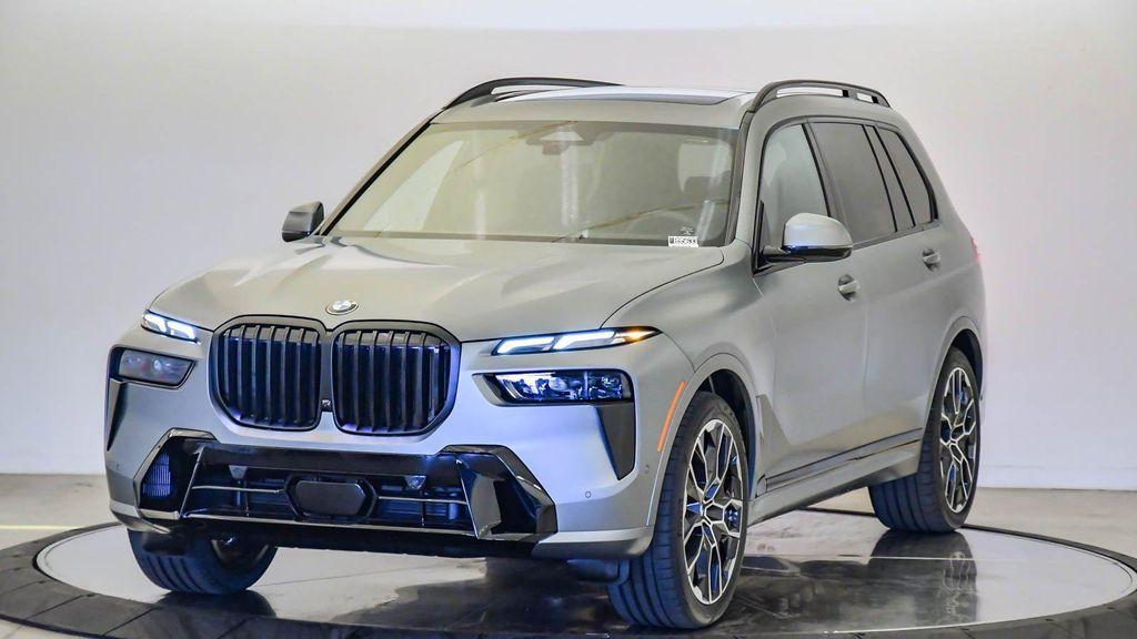 new 2026 BMW X7 car, priced at $101,175