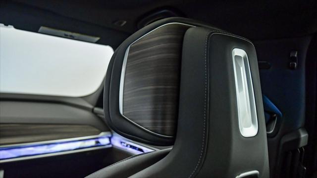 new 2025 BMW i7 car, priced at $105,954
